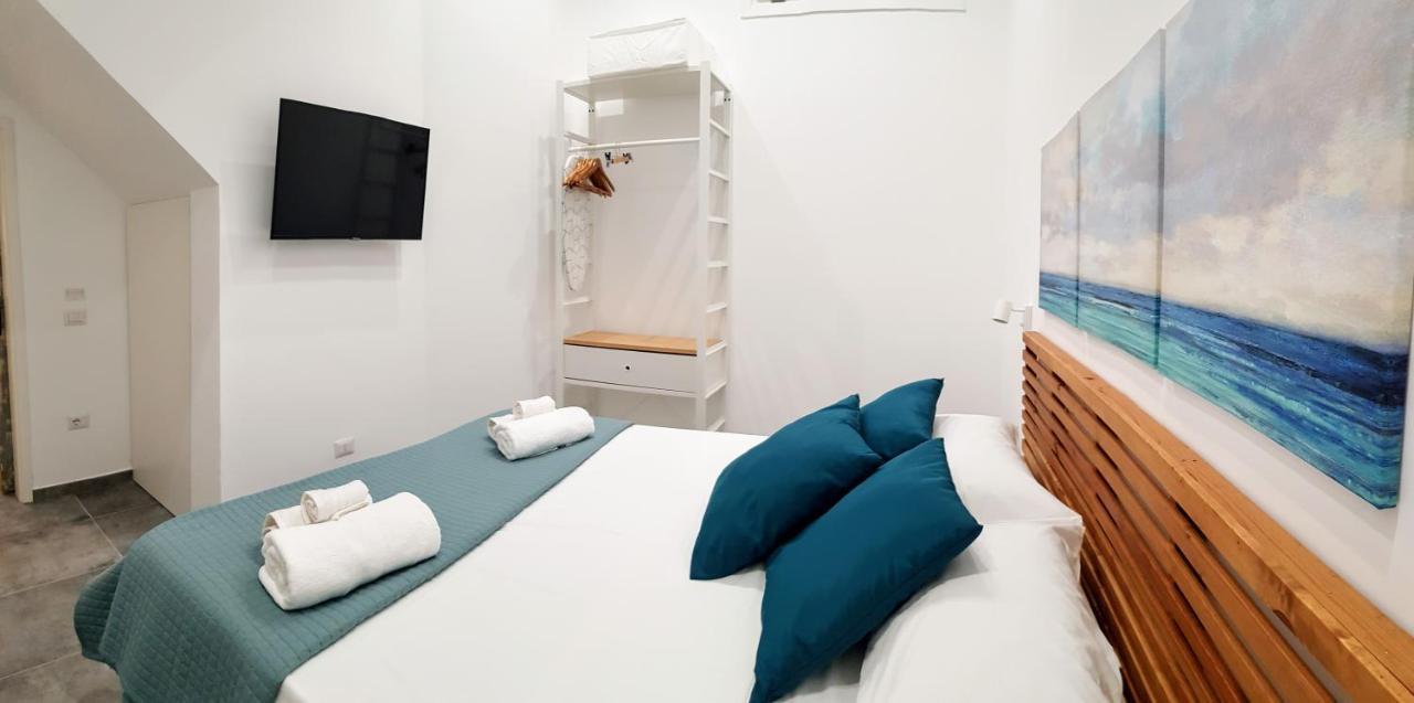 Cavour 45 - Ortigia Apartments Syracuse Buitenkant foto