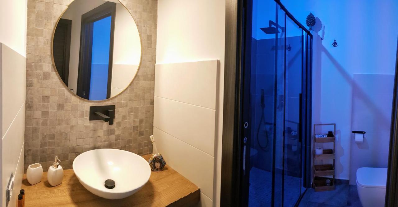 Cavour 45 - Ortigia Apartments Syracuse Buitenkant foto