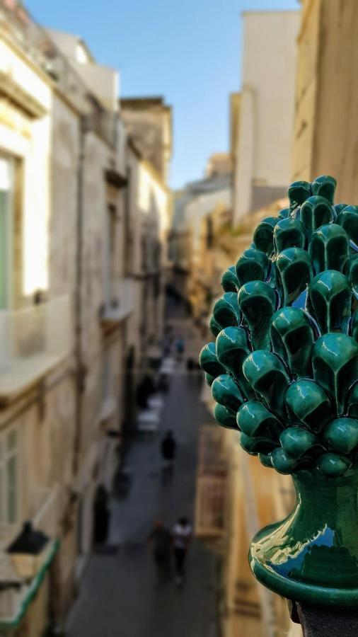 Cavour 45 - Ortigia Apartments Syracuse Buitenkant foto