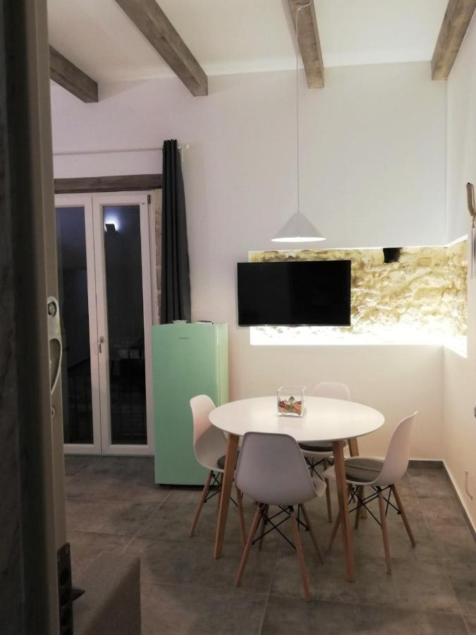 Cavour 45 - Ortigia Apartments Syracuse Buitenkant foto
